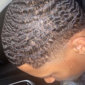 Meet your Posher, Detrick